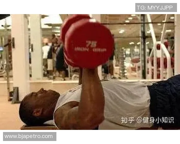 杭州羽毛球队力量争议引发热议球员表现与训练方法成焦点讨论