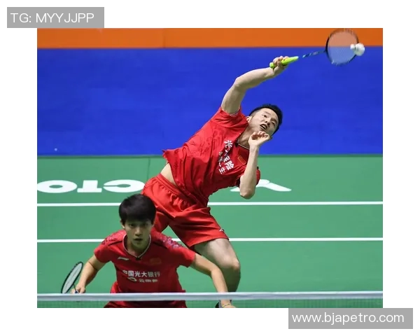 杭州羽毛球队耐力训练引发热议球迷与专家观点交锋