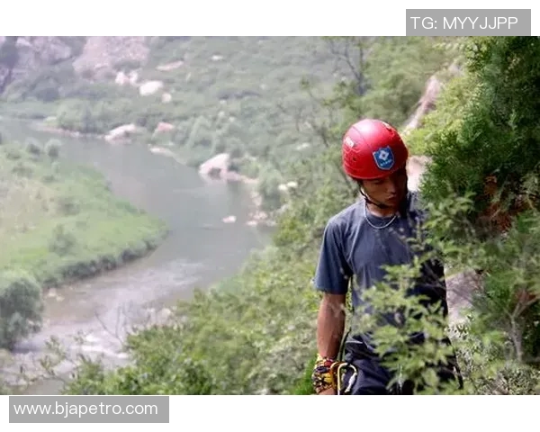 深圳攀岩队的转型之路与攀岩热潮的兴起解析